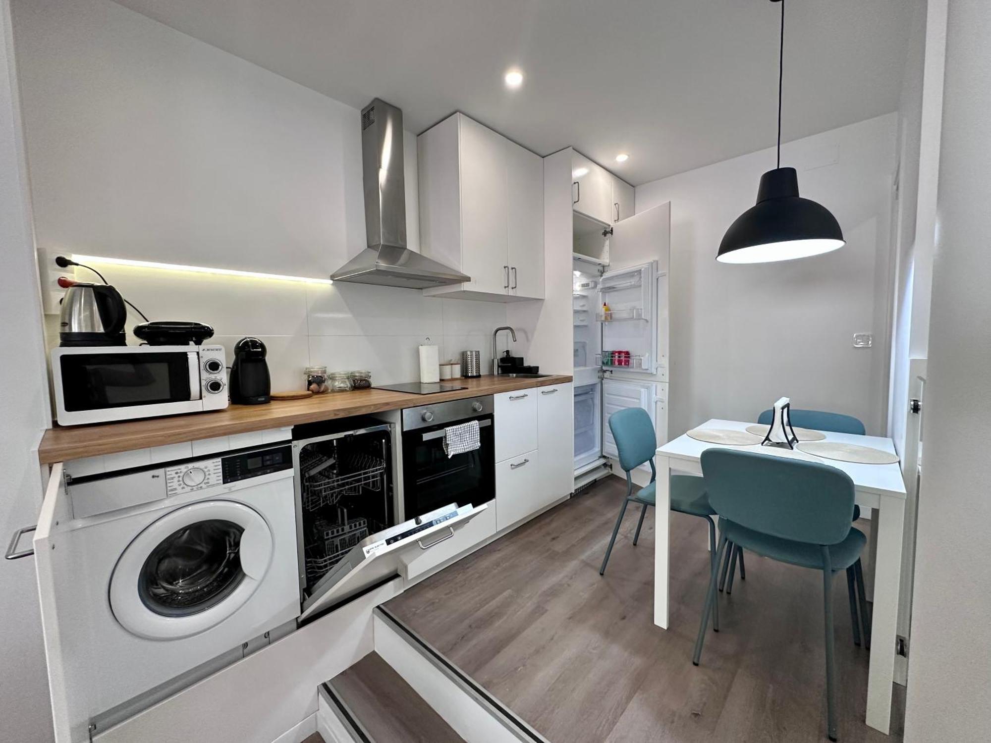 Loft Moderno En Madrid Apartment Bagian luar foto