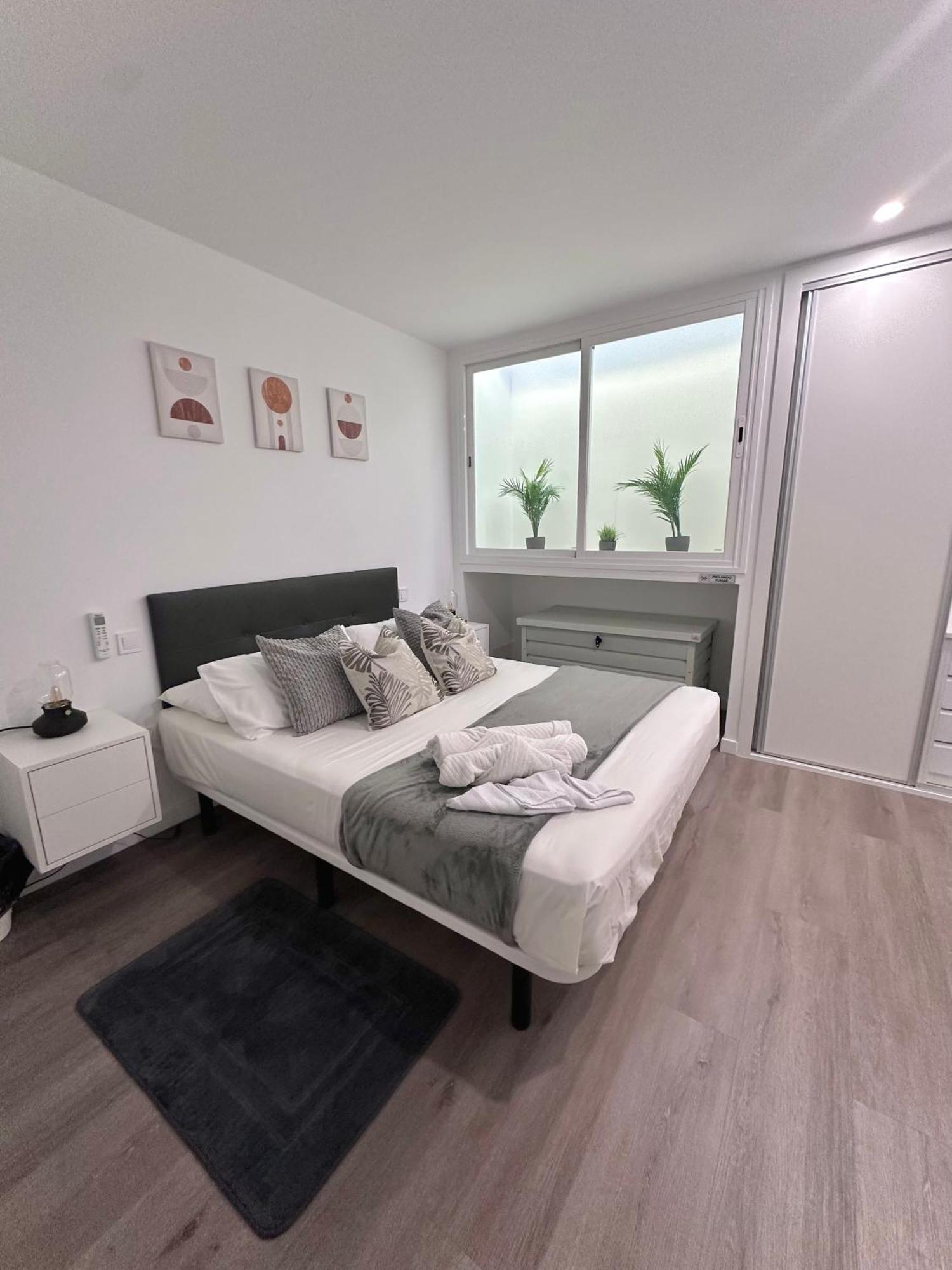 Loft Moderno En Madrid Apartment Bagian luar foto